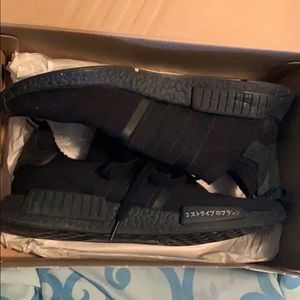 NMD r1 Japan size 11